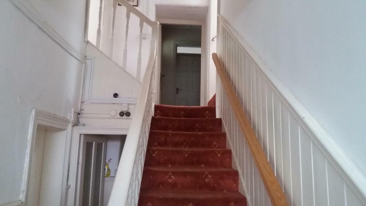 Ferienwohnung The Townhouse Claremorris Exterior foto